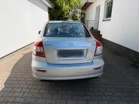 Gebraucht Suzuki SX4 Comfort 107 PS (78 kW) 2009 Silber Limousine