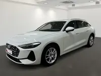 Gebraucht Audi A5 Sport 204 PS (150 kW) 2025 Gletscherweiß metallic Kombi