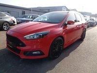 Gebraucht Ford Focus ST 185 PS (136 kW) 2017 Rot Limousine