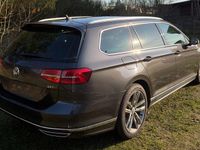 Gebraucht VW Passat 190 PS (139 kW) 2017 Grau Kombi