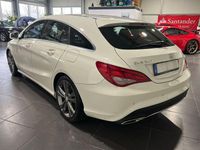 Gebraucht Mercedes CLA200 Shooting Brake 156 PS (114 kW) 2017 Weiß Kombi