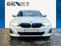 Gebraucht BMW 318 Shadowline 156 PS (114 kW) 2022 Weiß Limousine