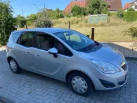 Gebraucht Opel Meriva Edition 101 PS (74 kW) 2012 Silber Van / Kleinbus