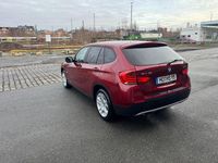 Gebraucht BMW X1 150 PS (110 kW) 2010 Rot SUV
