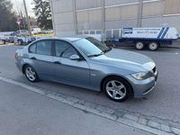 Gebraucht BMW 320 150 PS (110 kW) 2005 Arktis Limousine