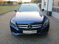 Gebraucht Mercedes C220 170 PS (125 kW) 2017 Brillantblau Kombi