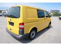 Gebraucht VW T5 84 PS (61 kW) 2011 Ginstergelb r1032 Van