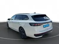 Gebraucht VW Passat R-line 150 PS (110 kW) 2025 Weiß Kombi
