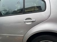 Gebraucht VW Bora 110 PS (80 kW) 2003 Grau Limousine