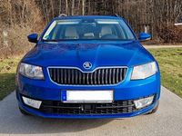 Gebraucht Skoda Octavia Elegance 105 PS (77 kW) 2014 Blau Kleinwagen