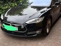 Second-hand Tesla Model S 264 kW (360 CP) 2015 Negru Hatchback