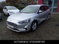 Gebraucht Ford Focus Cool & Connect 101 PS (74 kW) 2021 Silber Kombi