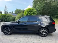 Gebraucht BMW X7 M Sport 340 PS (250 kW) 2022 Schwarz SUV