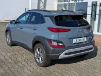 Gebraucht Hyundai Kona Edition 30+ 120 PS (88 kW) 2021 Misty jungle SUV