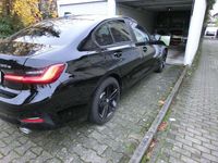 Gebraucht BMW 330e Advantage 296 PS (217 kW) 2020 Schwarz Limousine