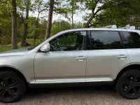 Używany VW Touareg 239 KM (175 kW) 2008 Szary SUV