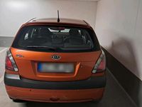 Gebraucht Kia Rio 97 PS (71 kW) 2008 Orange Limousine