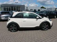 Gebraucht Opel Adam Rocks S 150 PS (110 kW) 2018 Weiß Kleinwagen
