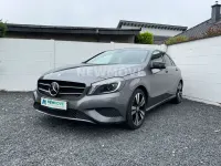 Gebraucht Mercedes A200 Night 156 PS (114 kW) 2015 Mountaingrau Limousine