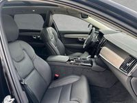 Second-hand Volvo V90 Ultra 349 CP (256 kW) 2025 Negru Break