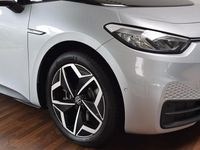 Gebraucht VW ID.3 Pro Performance 150 kW (204 PS) 2023 Scale silver metallic schwarz Kleinwagen