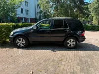 Gebraucht Mercedes ML270 165 PS (121 kW) 2005 Schwarz SUV