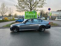 Gebraucht BMW 320 2007 Grau Limousine