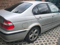 Gebraucht BMW 320 170 PS (125 kW) 2003 Silber Limousine