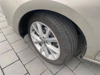 Gebraucht Skoda Rapid Drive 105 PS (77 kW) 2014 Beige Kleinwagen