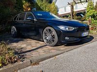 Gebraucht BMW 320 Performance 184 PS (135 kW) 2012 Schwarz Kombi