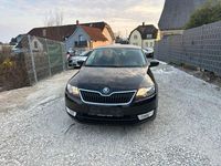 Gebraucht Skoda Rapid Ambition 86 PS (63 kW) 2015 Schwarz Kleinwagen