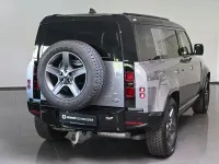 Gebraucht Land Rover Defender SE Dynamic 300 PS (220 kW) 2022 Grau SUV