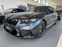 Neu BMW M5 Performance 727 PS (534 kW) 2026 Bmw individual frozen deep gre Limousine