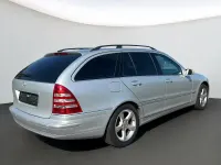Gebraucht Mercedes C200 163 PS (119 kW) 2007 Silber Kombi