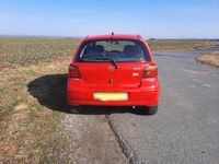 Gebraucht Toyota Yaris 87 PS (63 kW) 2005 Rot Kleinwagen