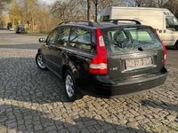 gebraucht Volvo V50 Kombi 1.6, 2Hd, Xenon, Scheckheft , Gepflegt