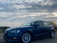 Gebraucht Audi A3 Ambition 125 PS (91 kW) 2015 Blau Limousine