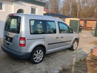 Second-hand VW Caddy 109 CP (80 kW) 2009 Argintiu Monovolum