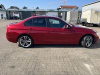 Usata BMW 318 143 CV (105 kW) 2014 Rosso Berlina