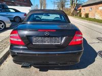 Gebraucht Mercedes CLK240 Avantgarde 170 PS (125 kW) 2006 Schwarz Cabrio