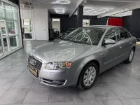Gebraucht Audi A4 Comfort 179 PS (131 kW) 2006 Grau Limousine