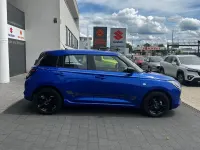 Neu Suzuki Swift Club 83 PS (61 kW) 2026 Grau Kleinwagen