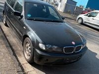 Gebraucht BMW 318 143 PS (105 kW) 2004 Schwarz Kombi