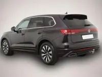 Gebraucht VW Touareg Elegance 286 PS (210 kW) 2023 Manufacturer SUV