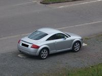 Gebraucht Audi TT Sport 179 PS (131 kW) 1999 Silber Coupé