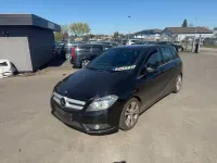 Gebraucht Mercedes B180 109 PS (80 kW) 2013 Schwarz Kleinwagen