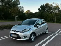 Gebraucht Ford Fiesta Trend 82 PS (60 kW) 2011 Silber Kleinwagen