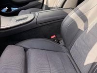 Gebraucht Mercedes E220 200 PS (147 kW) 2023 Schwarz Kombi