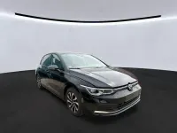 Gebraucht VW Golf VIII Active 150 PS (110 kW) 2022 Deep black perleffekt (metallic) Limousine