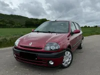 Gebraucht Renault Clio 98 PS (72 kW) 2002 Rot Kleinwagen